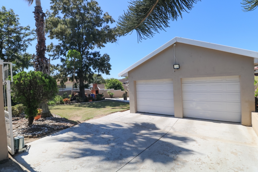 4 Bedroom Property for Sale in Amalinda Eastern Cape